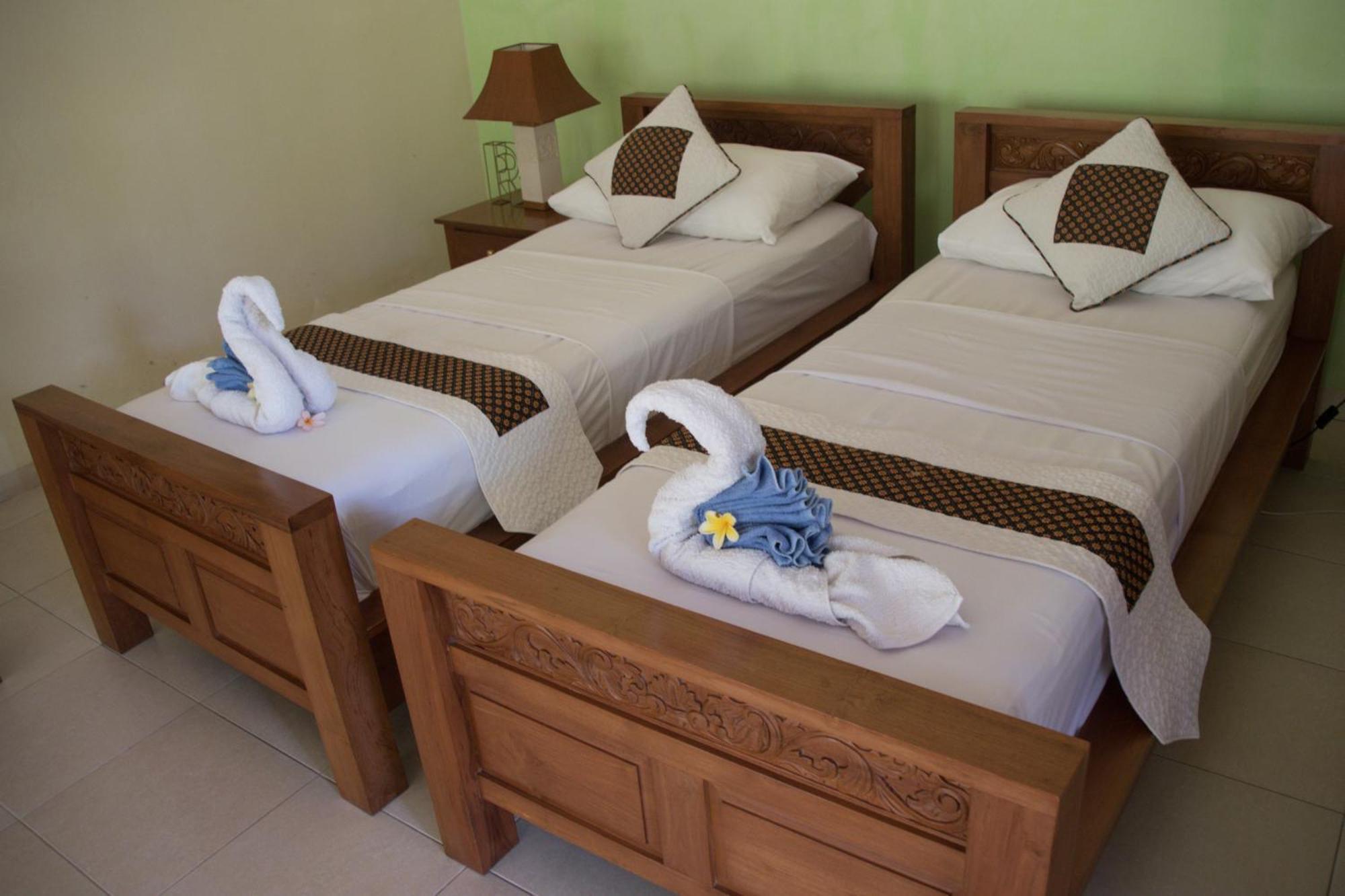 Kalibaru Guesthouse Rumah Senang מראה חיצוני תמונה