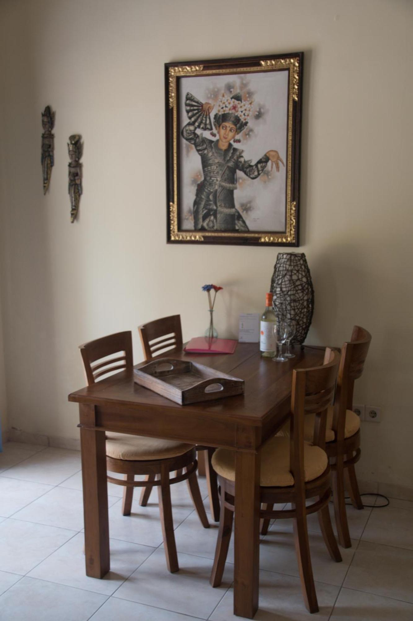 Kalibaru Guesthouse Rumah Senang מראה חיצוני תמונה