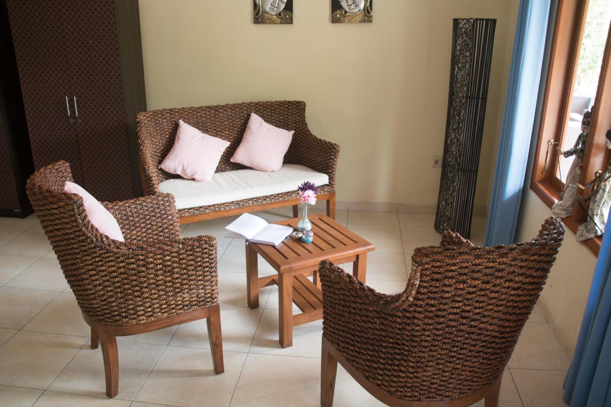 Kalibaru Guesthouse Rumah Senang מראה חיצוני תמונה